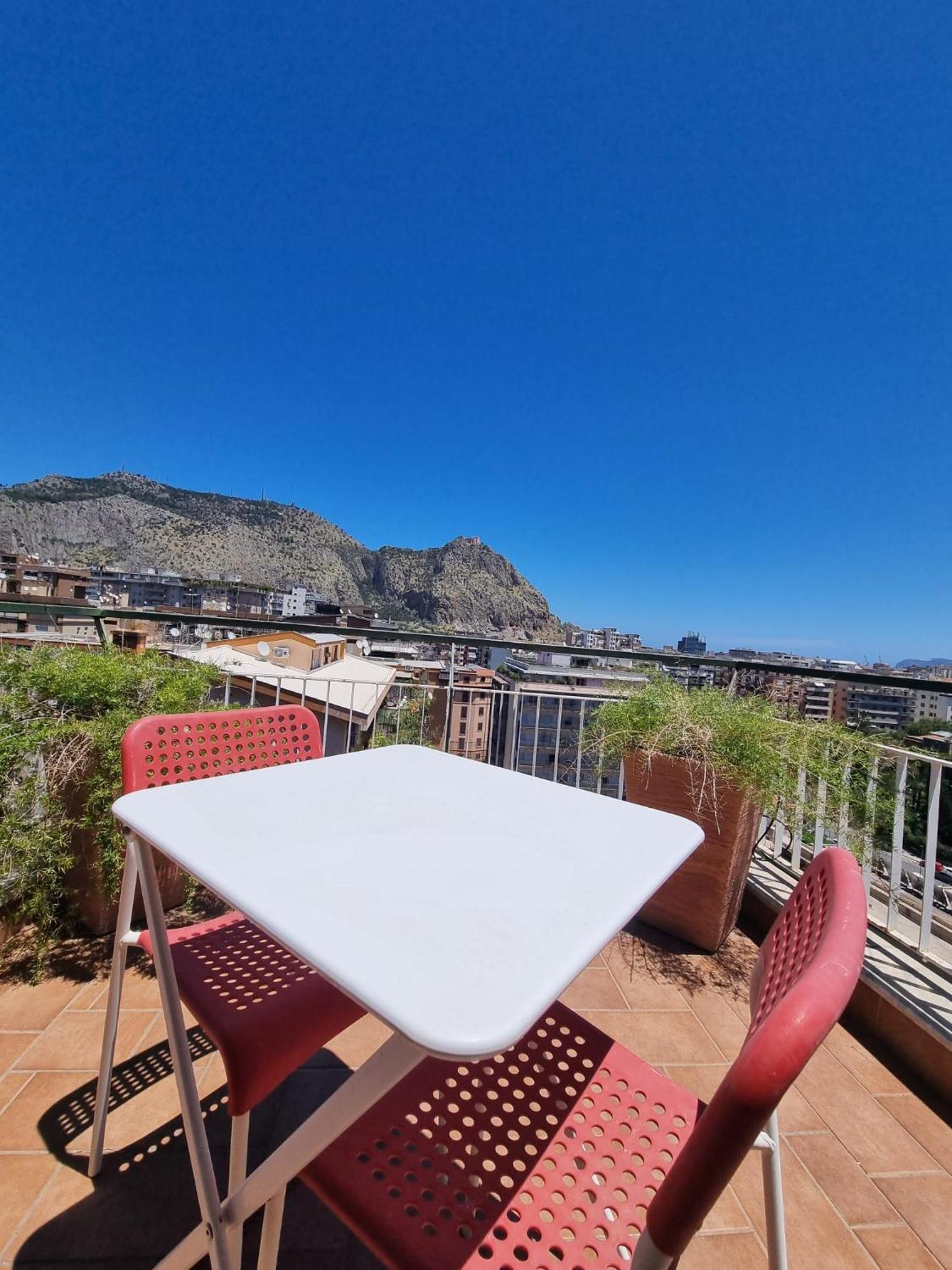 City House & Free Parking By Perry-Holiday Palermo Exterior foto